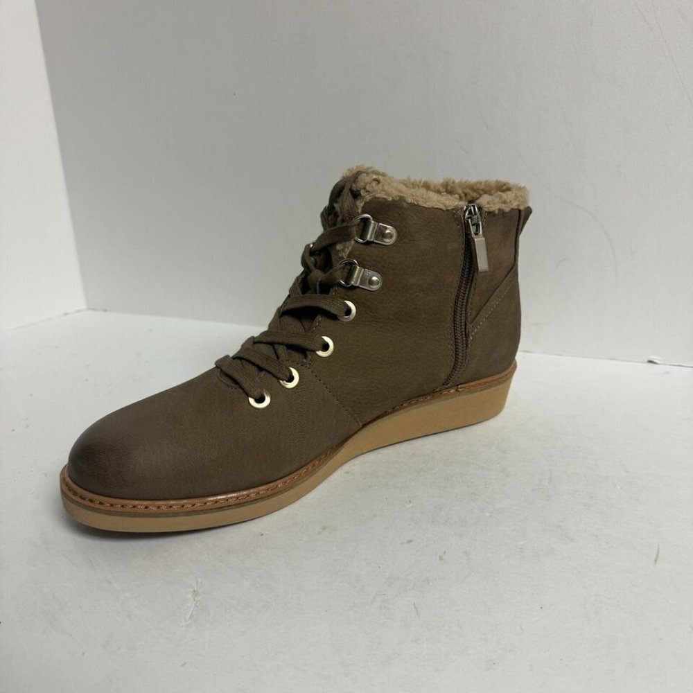Softwalk Womens Wilcox Boot Stone Size 9W - Picture 2 of 6